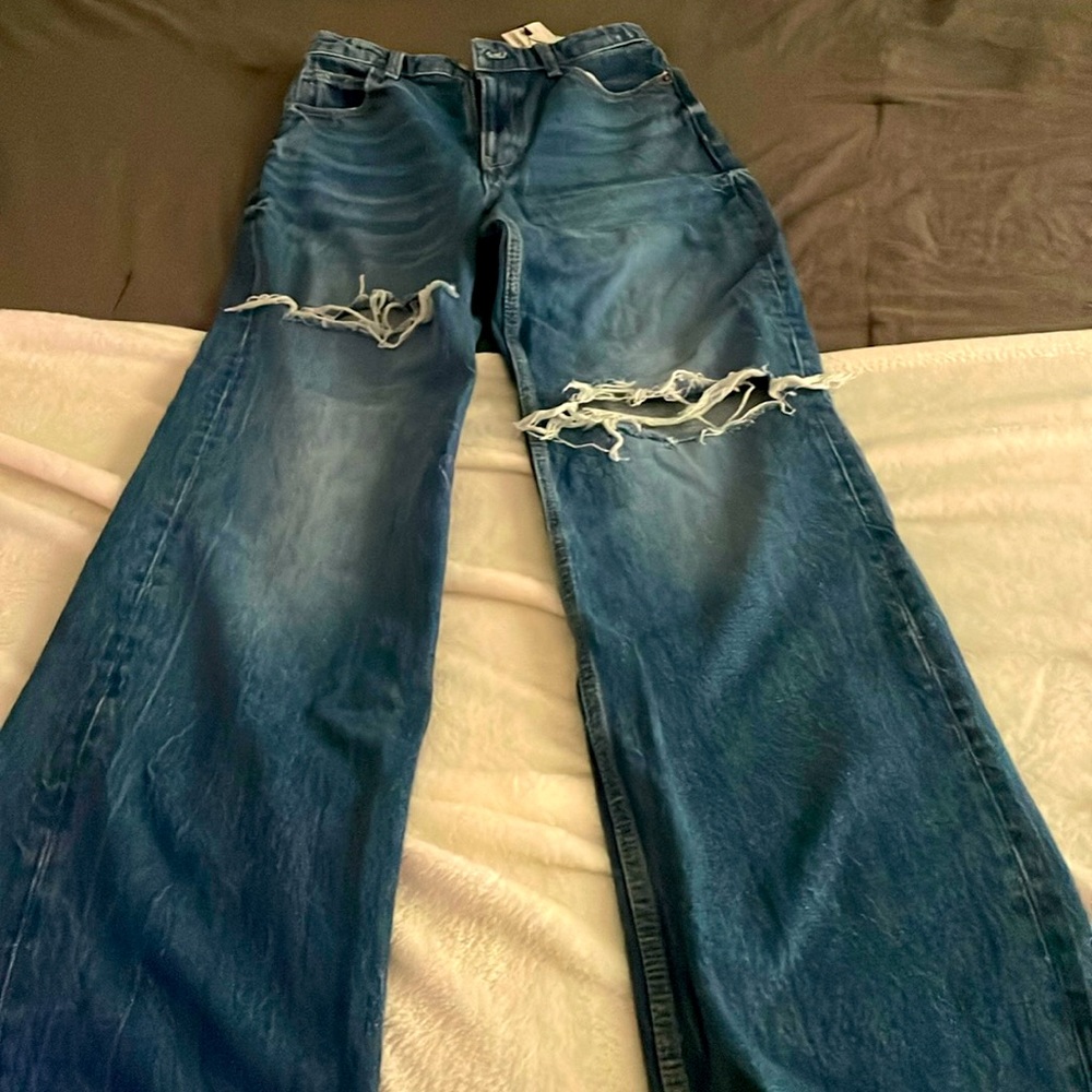 Never worn Zara wide leg jeans size USA 6.